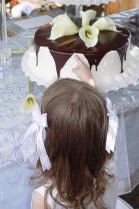 Children at weddings sneaking cake