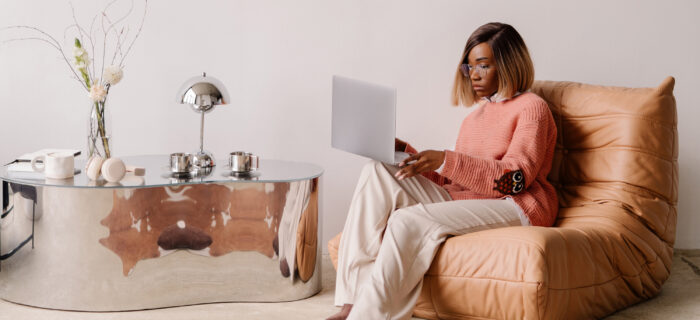 wedding planner working on laptop